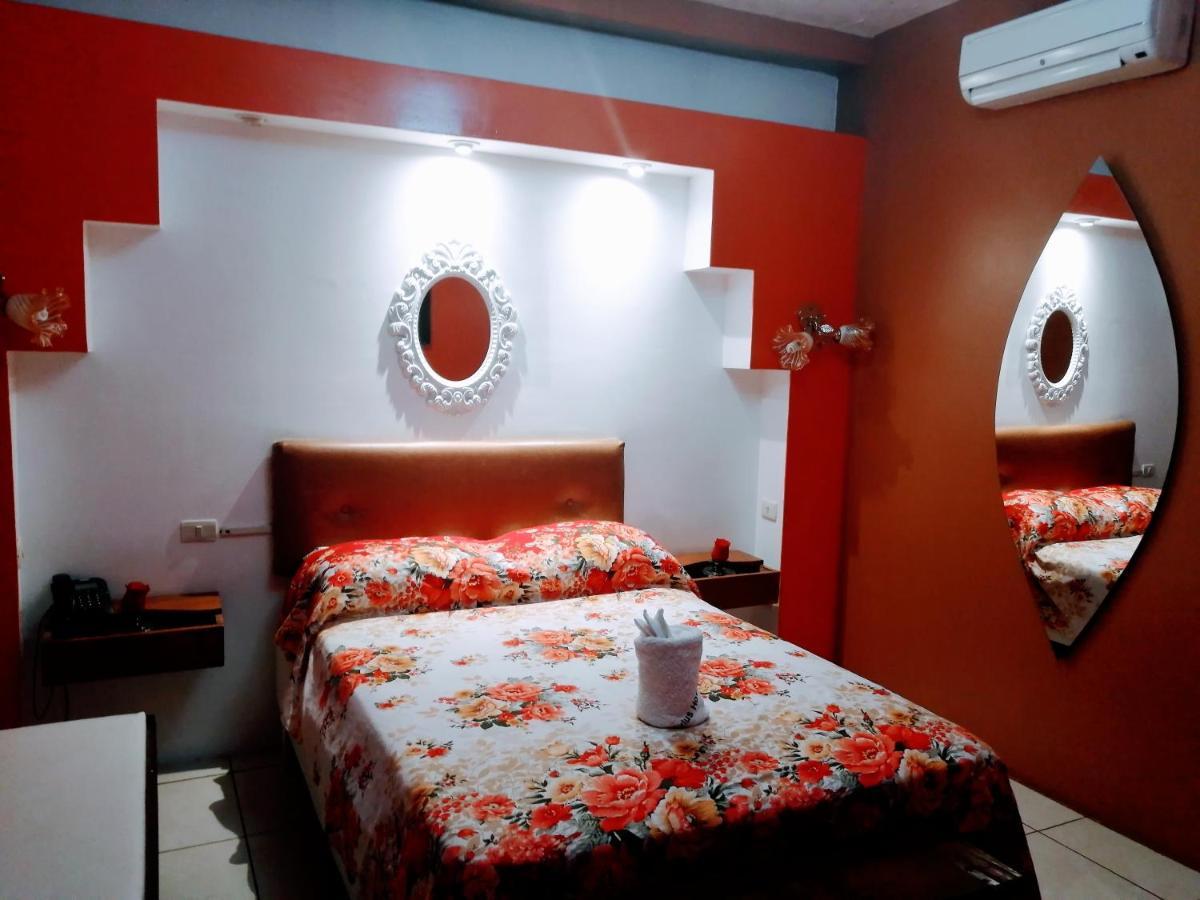 Stylus Hotel Iquitos Eksteriør bilde